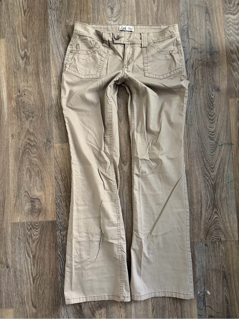 Vintage Y2K L.E.I. Ashley Trouble Low Rise Khaki Flare Pants Juniors 9 2000s